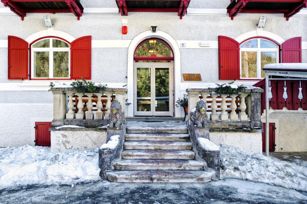 Hotel Croda Rossa Carbonin Exterior foto